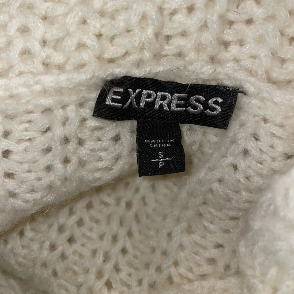 Express Ivory Cable Knit Turtleneck Sweater - Picture 3 of 4